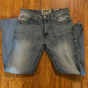 Size 34/32 Ariat jeans